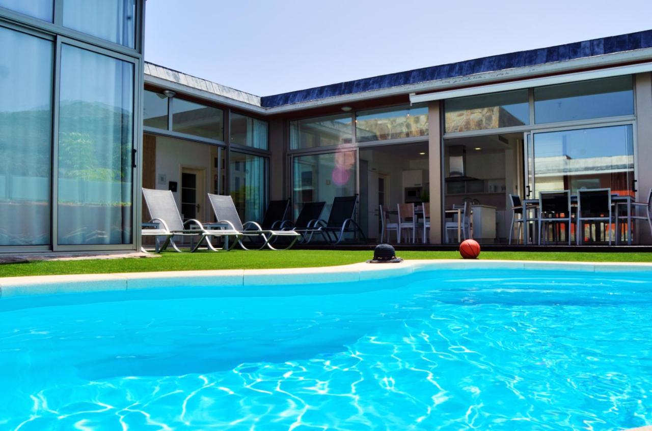 Discover Luxury and Tranquility at Villas Opal Anfi Tauro